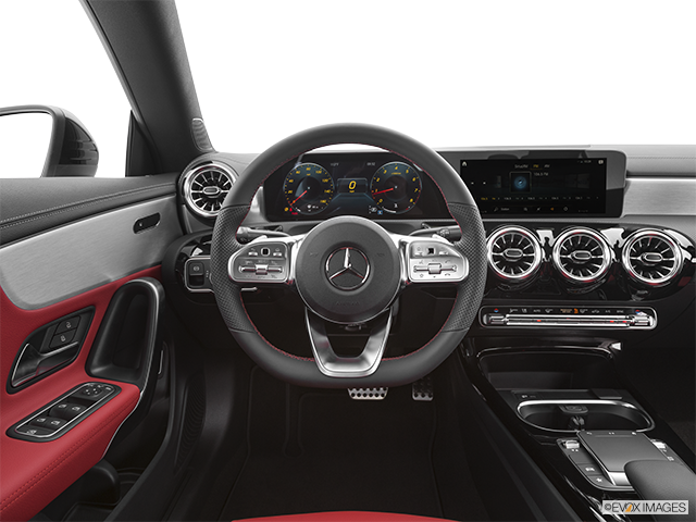 2024 Mercedes-Benz CLA | Steering wheel/Center Console
