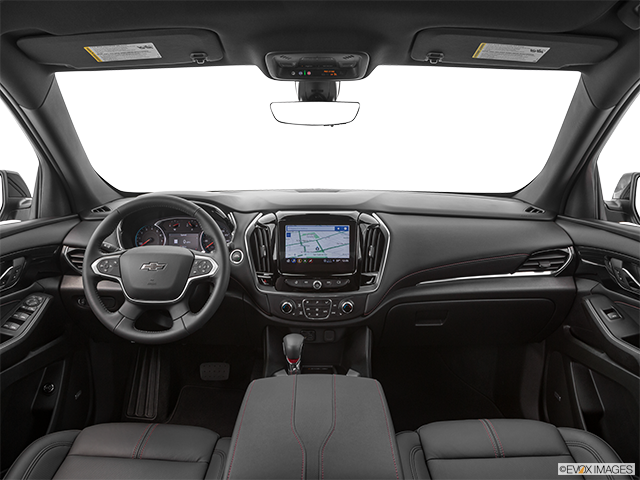 2022 Chevrolet Traverse | Centered wide dash shot