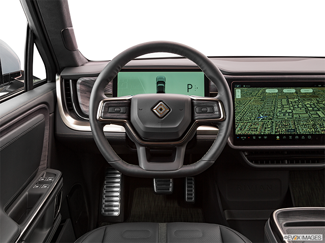 2022 Rivian R1T | Steering wheel/Center Console