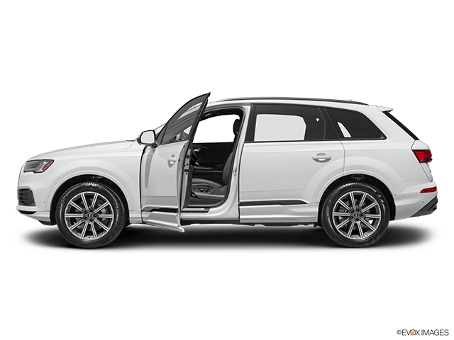 2022 Audi Q7 | Driver's side profile with drivers side door open