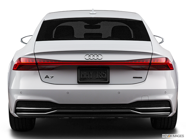 2022 Audi A7 | Low/wide rear