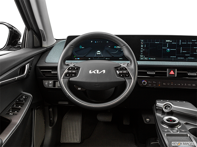 2022 Kia EV6 | Steering wheel/Center Console