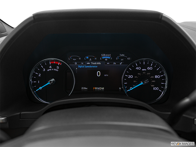 2023 Ford F-350 Super Duty | Speedometer/tachometer