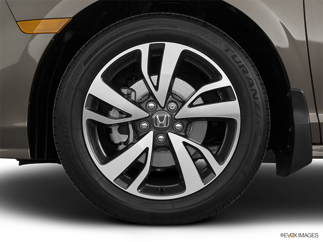 2024 Honda Odyssey | Front Drivers side wheel at profile