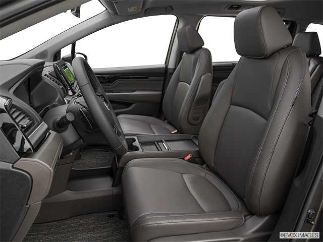 2024 Honda Odyssey | Front seats from Drivers Side