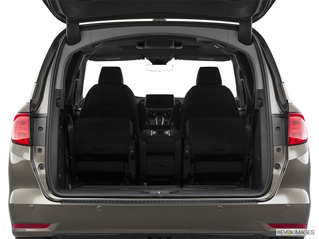 2024 Honda Odyssey | Hatchback & SUV rear angle