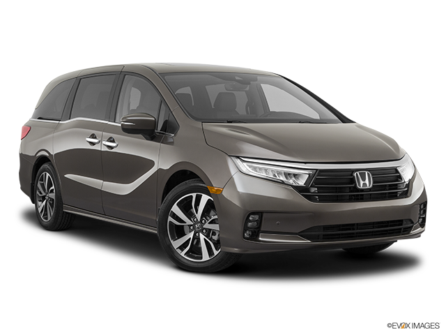 2023 Honda Odyssey | Front passenger 3/4 w/ wheels turned