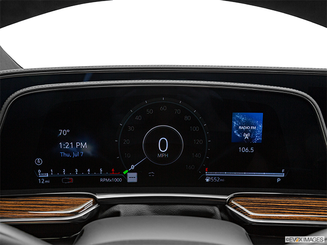 2022 Cadillac Escalade ESV | Speedometer/tachometer