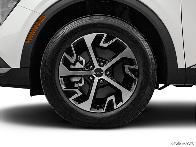 2024 Kia Sportage | Front Drivers side wheel at profile