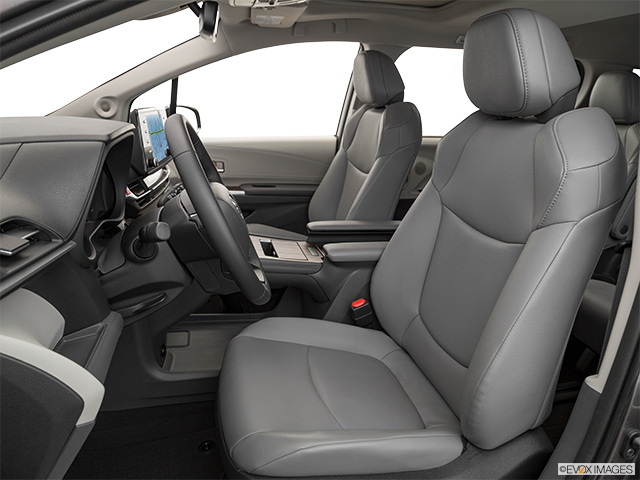 2022 Toyota Sienna | Front seats from Drivers Side