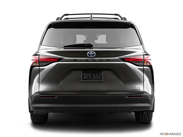 2022 Toyota Sienna | Low/wide rear