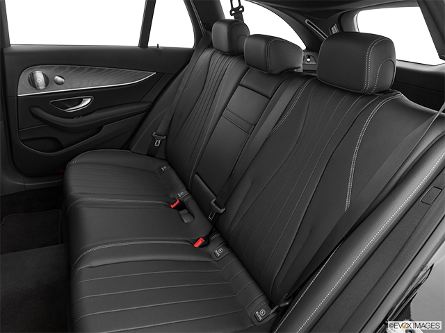 2022 Mercedes-Benz E-Class | Rear seats from Drivers Side