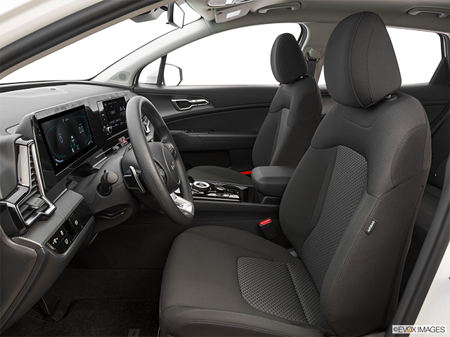 2023 Kia Sportage | Front seats from Drivers Side