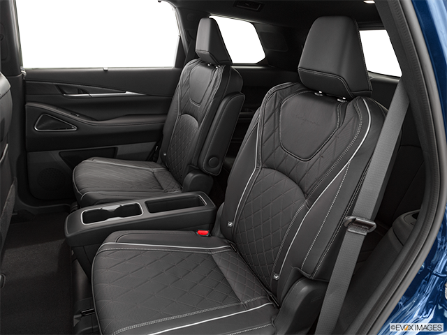 2022 Infiniti QX60 | Rear seats from Drivers Side