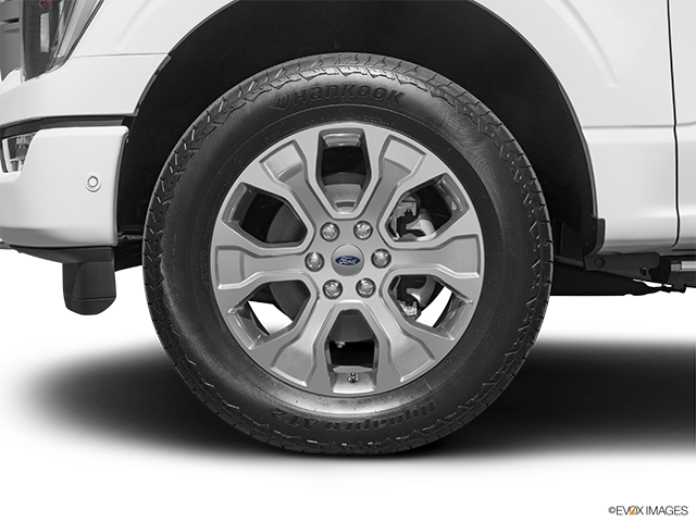 2022 Ford F-150 | Front Drivers side wheel at profile