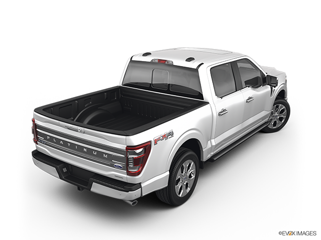 2022 Ford F-150 | Rear 3/4 angle view