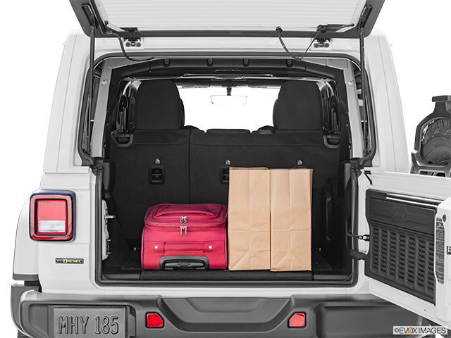 4 Door Jeep Wrangler Trunk Space