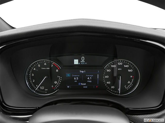 2024 Cadillac XT5 | Speedometer/tachometer