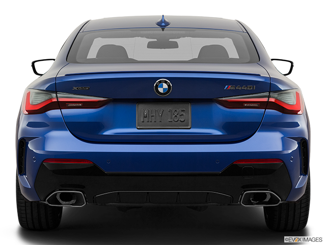 2023 BMW 4 Series | Low/wide rear