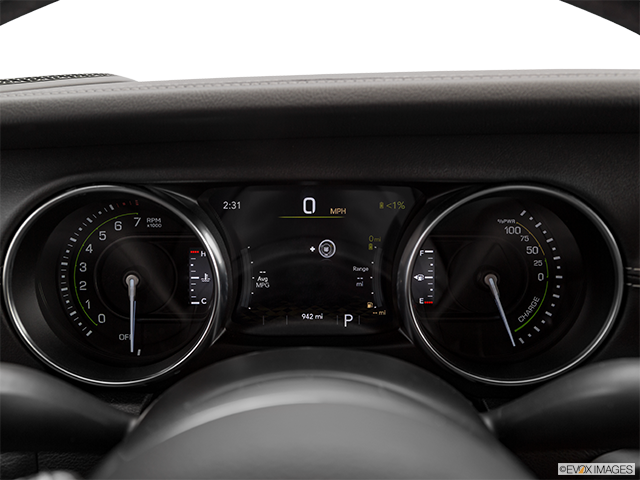 2023 Jeep Wrangler 4xe | Speedometer/tachometer