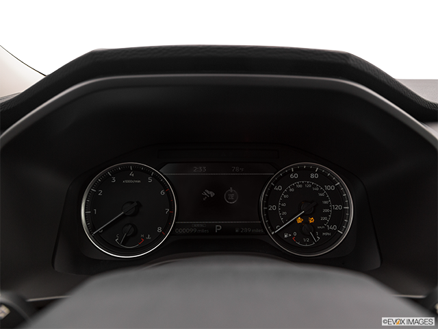2023 Mitsubishi Outlander | Speedometer/tachometer
