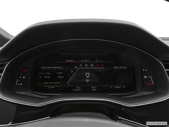 2024 Audi SQ8 | Speedometer/tachometer