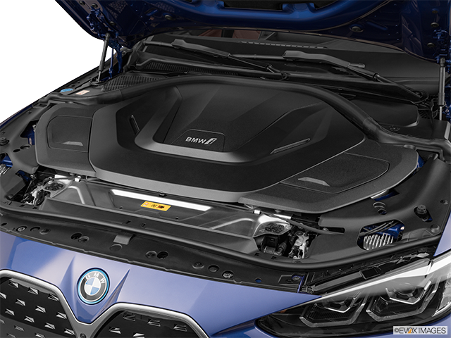 2022 BMW i4 | Engine