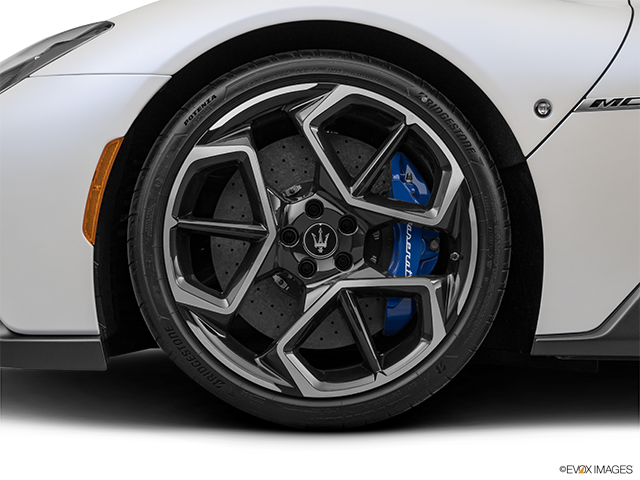2022 Maserati MC20 | Front Drivers side wheel at profile