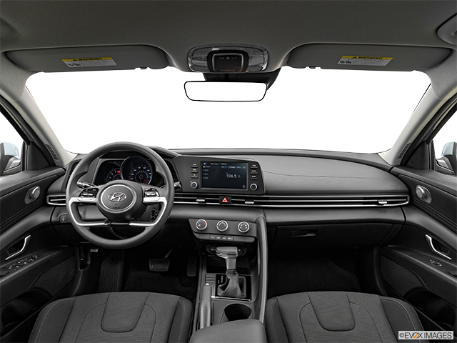 2023 Hyundai Elantra | Centered wide dash shot