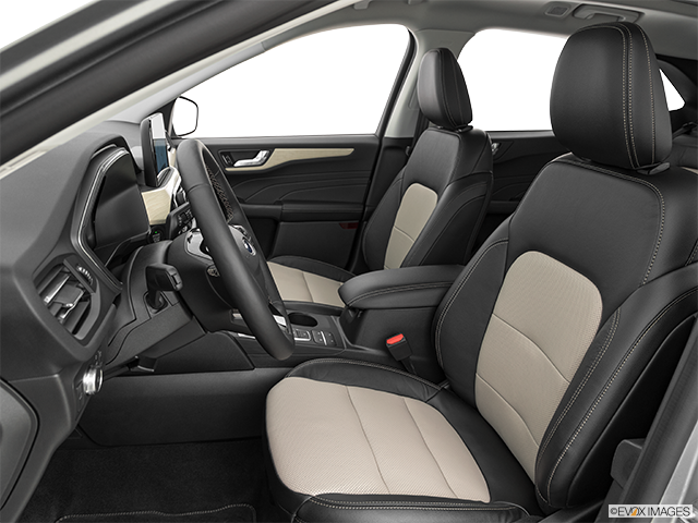 2022 Ford Escape | Front seats from Drivers Side