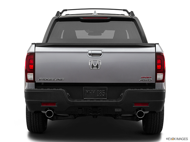 2023 Honda Ridgeline | Low/wide rear