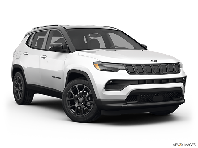 2022 Jeep Compass | Front passenger 3/4 w/ wheels turned