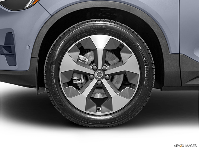 2025 Volvo XC40 | Front Drivers side wheel at profile