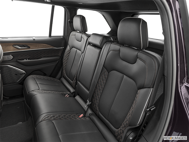2023 Jeep Grand Cherokee | Rear seats from Drivers Side