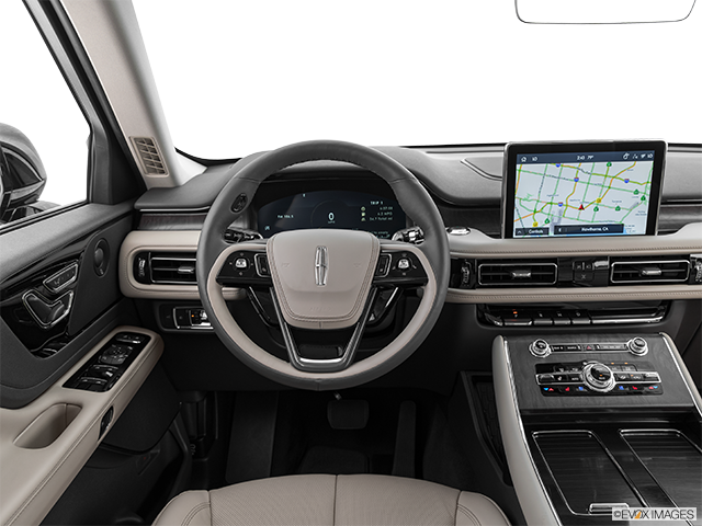 2023 Lincoln Aviator | Steering wheel/Center Console