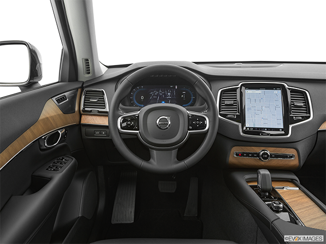 2023 Volvo XC90 | Steering wheel/Center Console