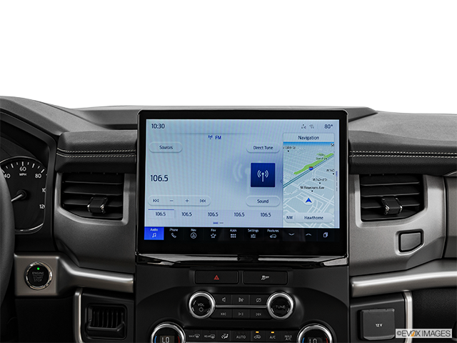 2022 Ford Expedition | Closeup of radio head unit
