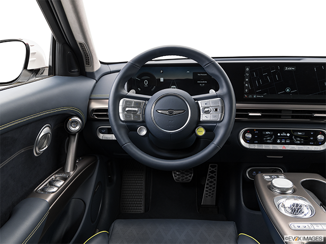 2023 Genesis GV60 | Steering wheel/Center Console