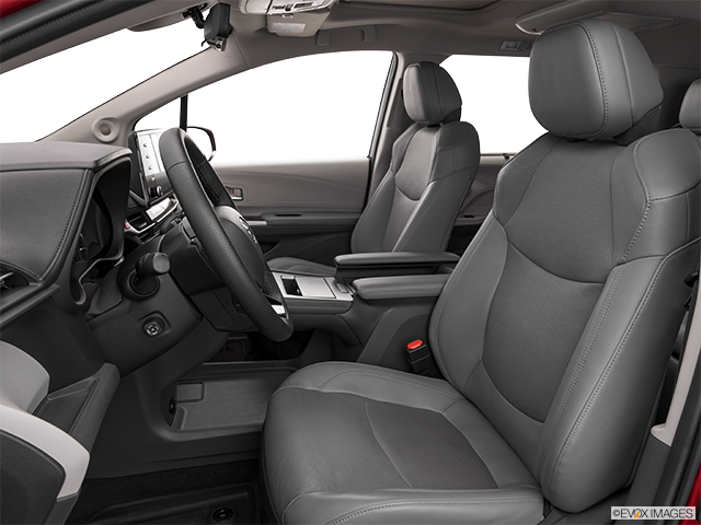 2022 Toyota Sienna | Front seats from Drivers Side