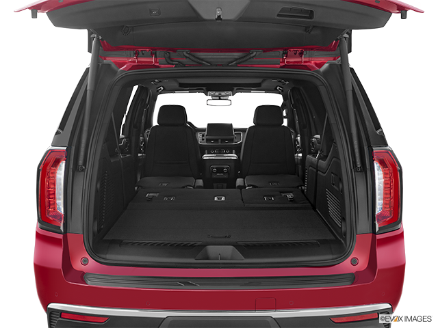 2024 GMC Yukon XL | Hatchback & SUV rear angle