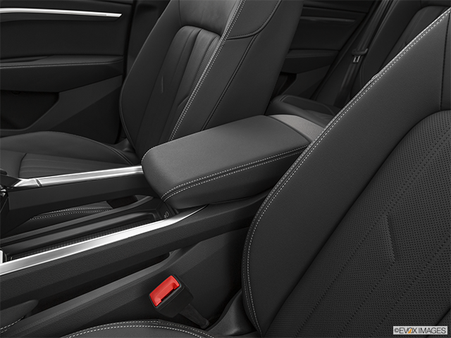 2023 Audi e-tron | Front center console with closed lid, from driver’s side looking down