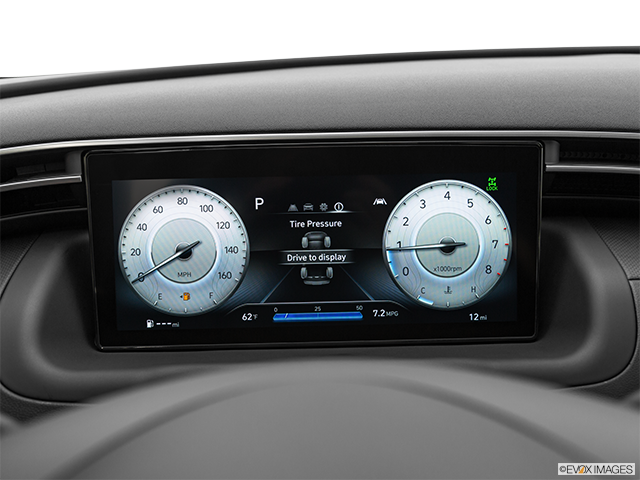 2023 Hyundai Santa Cruz | Speedometer/tachometer