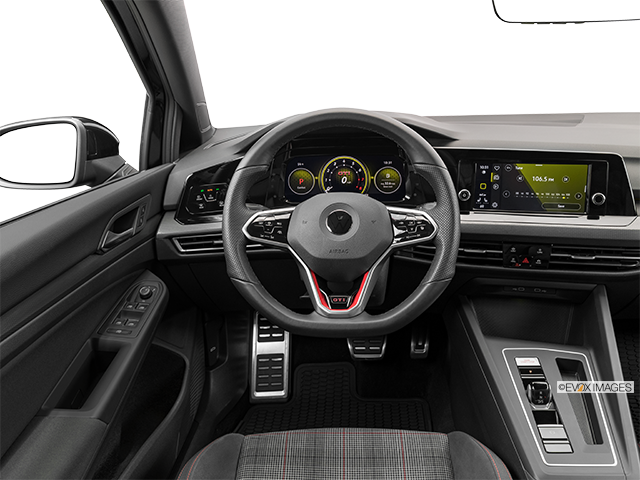 2022 Volkswagen Golf GTI | Steering wheel/Center Console