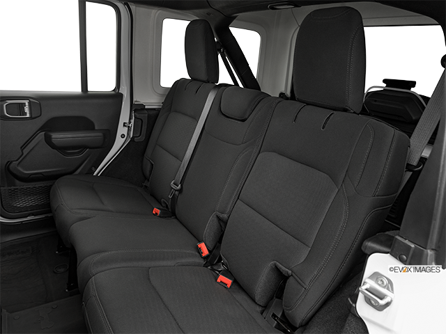2022 Jeep Wrangler Unlimited | Rear seats from Drivers Side