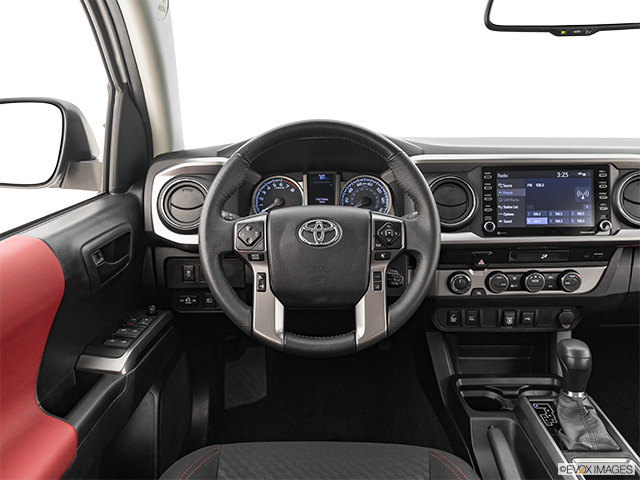 2022 Toyota Tacoma | Steering wheel/Center Console