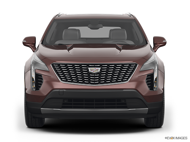 2023 Cadillac XT4 | Low/wide front