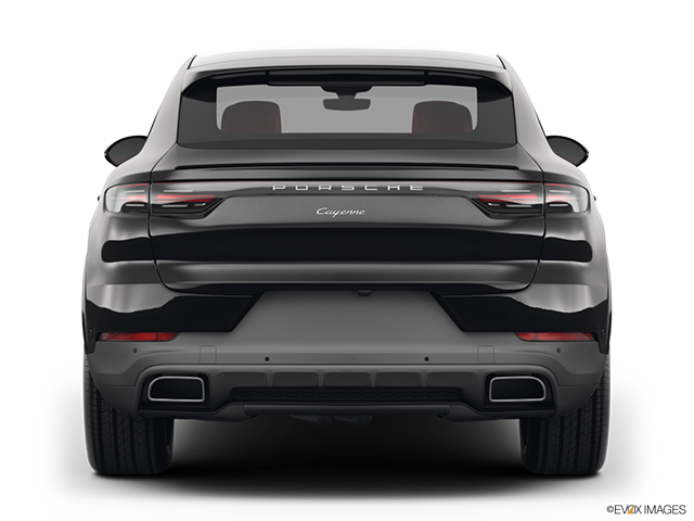 2022 Porsche Cayenne Coupé | Low/wide rear