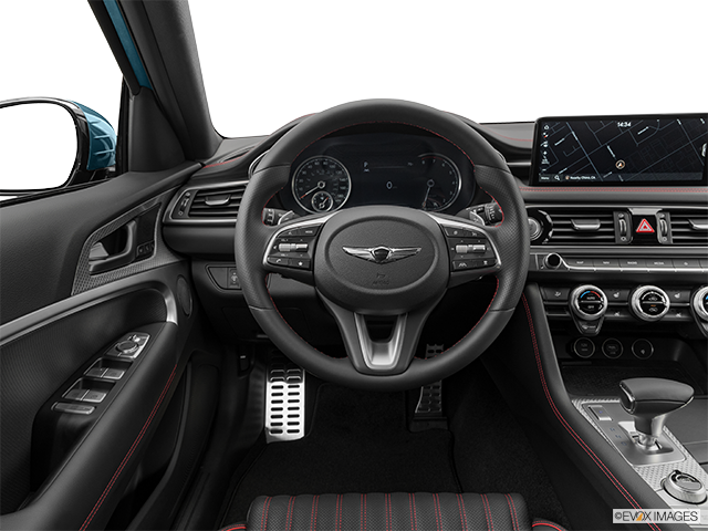 2025 Genesis G70 | Steering wheel/Center Console