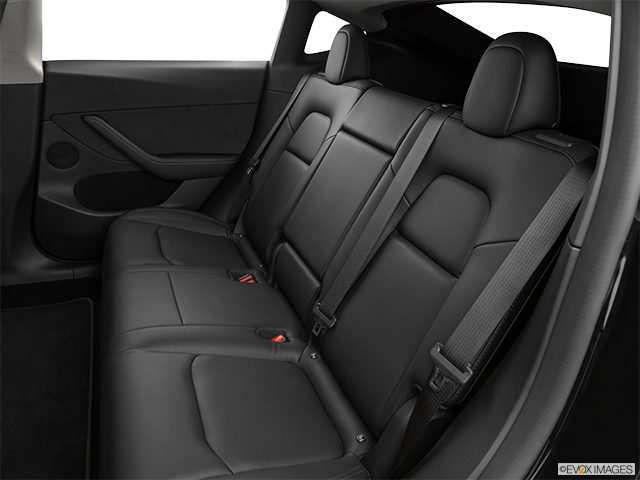 2022 Tesla Model Y | Rear seats from Drivers Side