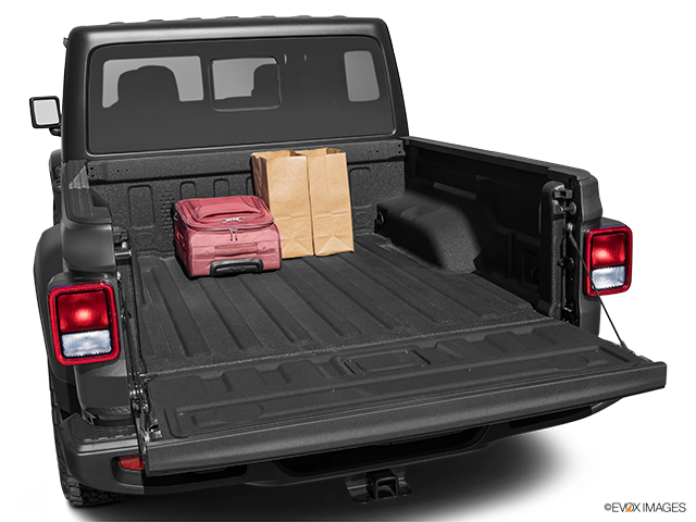 2022 Jeep Gladiator | Trunk props